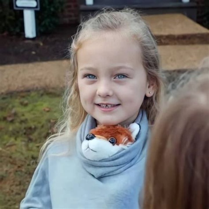 Ava Busby – Bio, Facts, Family Life, Career