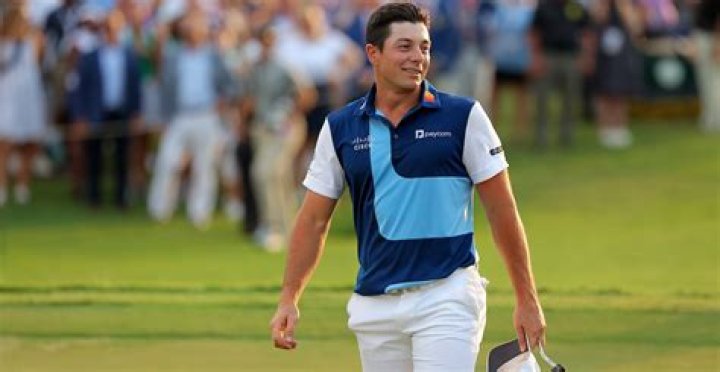 Does Viktor Hovland have a fiancée?