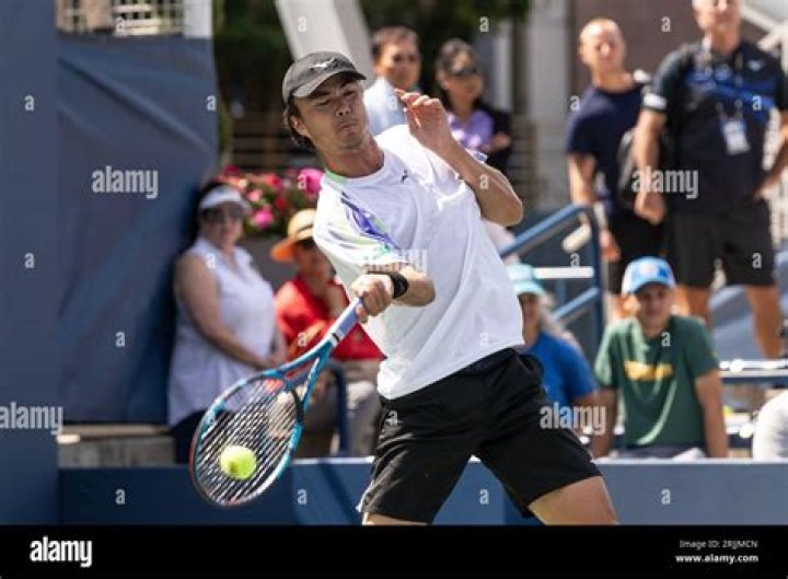 How many titles has Taro Daniel won? What is Taro Daniel rank?