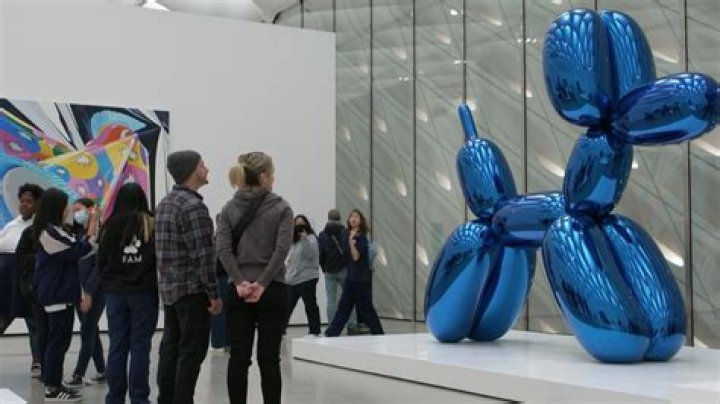 
How Much Money Does Jeff Koons Make? Latest Income Salary
