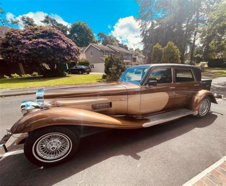 Is a Panther De Ville a Cadillac? – Celebrity