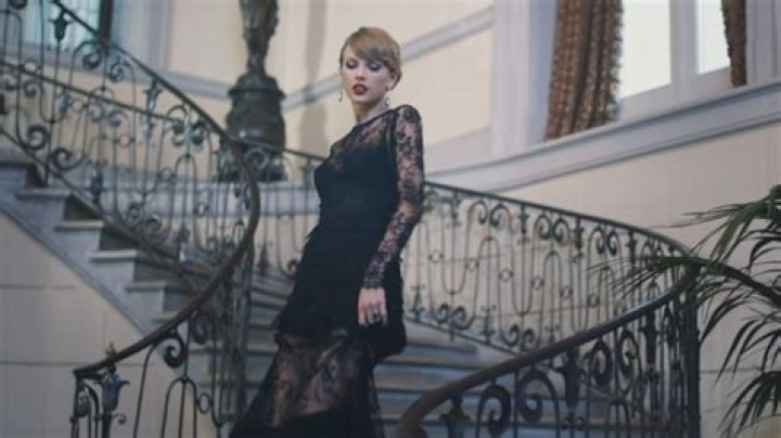 Is Taylor Swift gay? The Dianna Agron and Karlie Kloss relationship rumors, explained