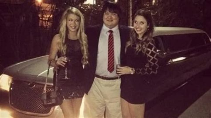 Jimmy Zhong Wiki, age, parents, girlfriend, documentary, Silk road, Instagram, net worth