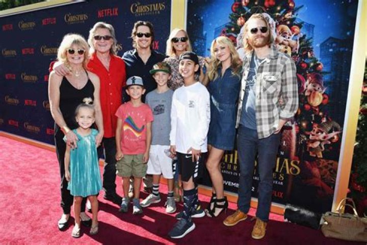 Kate Hudson family, husband, children, parents, siblings