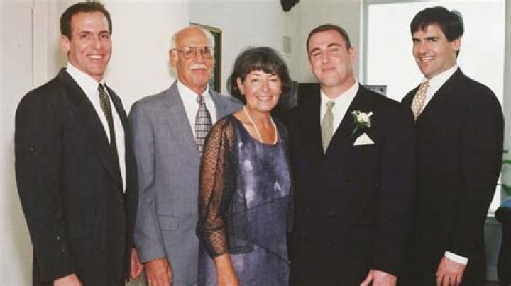 Mark Cuban parents: Meet Norton Cuban, Shirley Cuban
