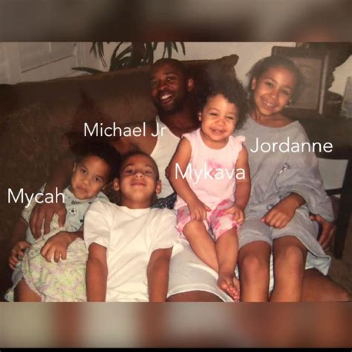 Michael Pittman Jr. family, wife, children, parents, siblings