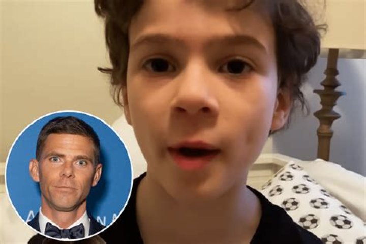 Mikey Day family: Parents, siblings, wife, children