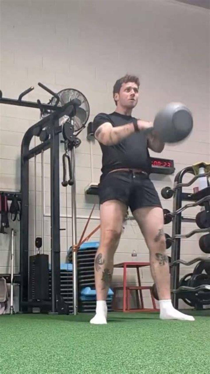 Oliver Stark Workout Routine