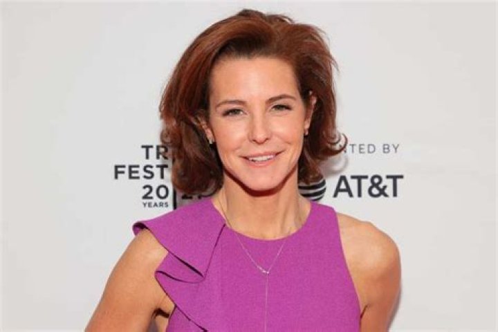 What ethnicity is Stephanie Ruhle?
