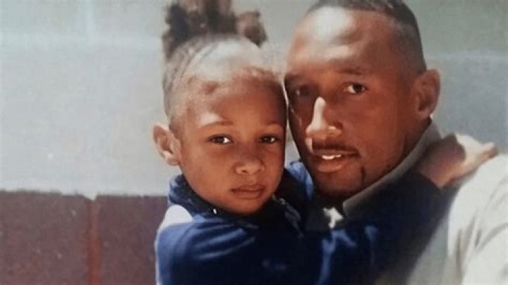 What happened to Megan Thee Stallion parents?