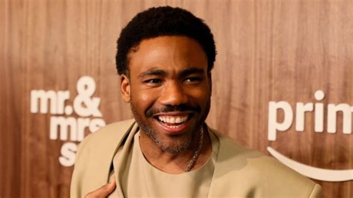 What is Donald Glover’s height?
