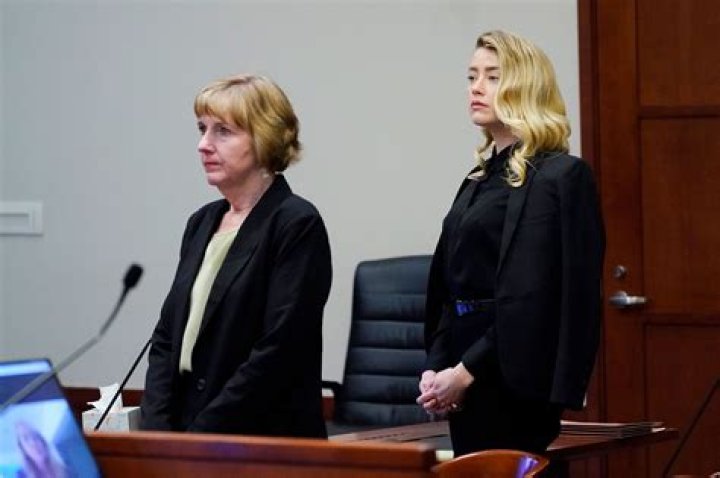 What is Elaine Bredehoft salary? Amber Heard's lawyer pay revealed