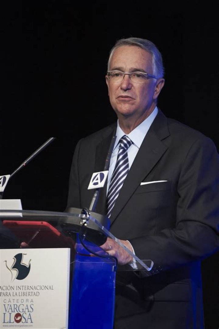 What is Ricardo Salinas Pliego net worth in 2022?
