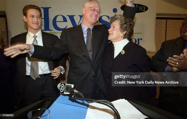 Who is Alan Hevesi’s wife Carol Hevesi?