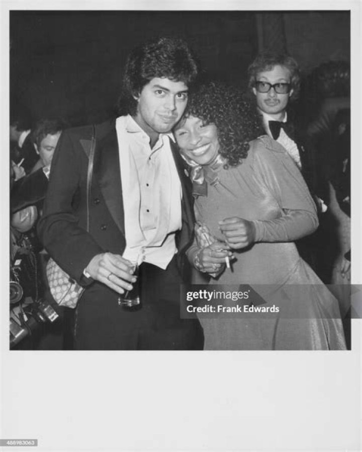 Who is Chaka Khan husband Richard Holland?