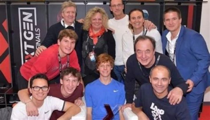 Who is Jannik Sinner mother Siglinde Sinner? Wiki, age, husband, children, net worth
