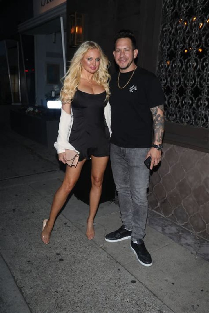 Who Is Jenn Potthast Husband? – Celebrity
