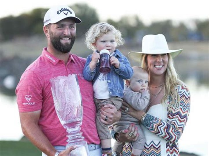Who is Kelley Cahill? Wikipedia, age, children, Instagram