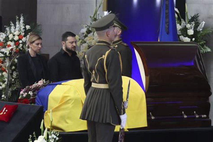 Who is Leonid Kravchuk wife?