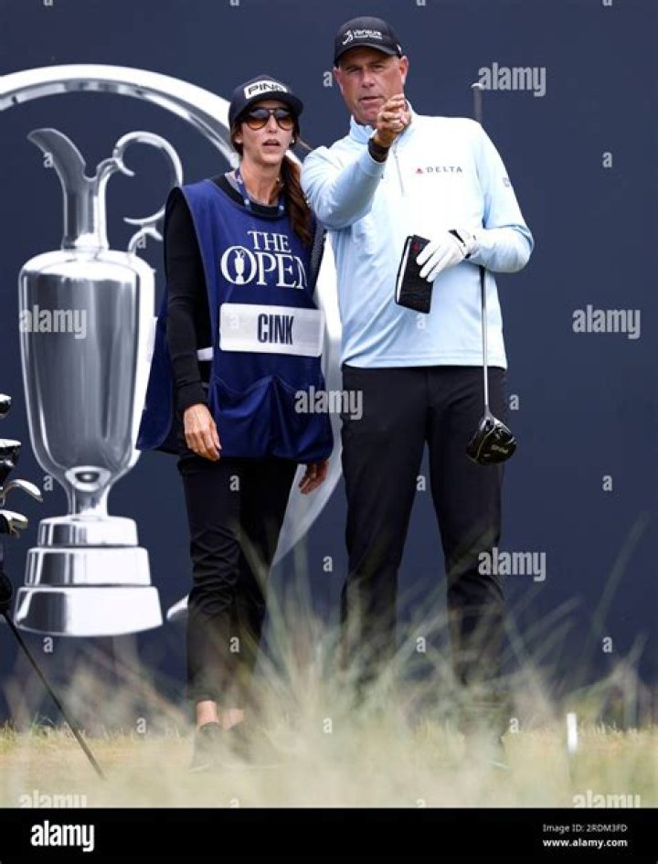 Who is Stewart Cink wife Lisa Cink? Wiki, age, birthday, children, cancer, maiden name, net worth