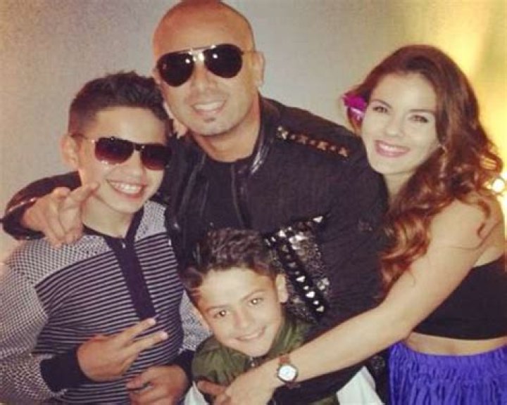 Yandel children: Dereck Malavé, Adrian Malavé